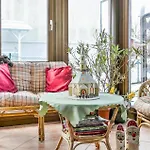 2 Bedroom Stunning In Bruenlos